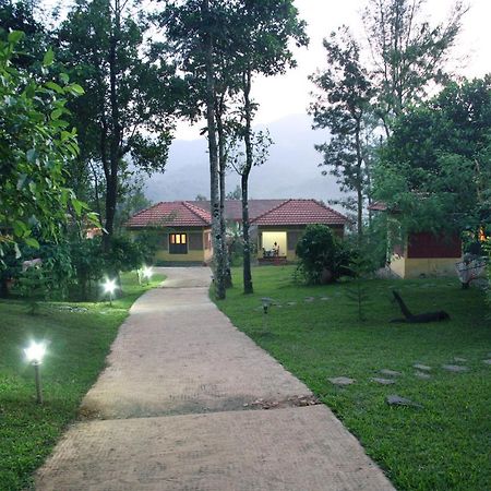 Agraharam Resorts Thirunelly Exterior foto